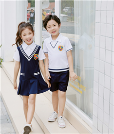 夏季中小學生服裝純白領(lǐng)