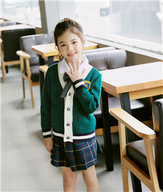 冬季女中小學(xué)生禮服帶紐扣（白綠）